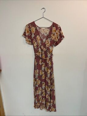 Floral Wrap Midi Dress in Mauve